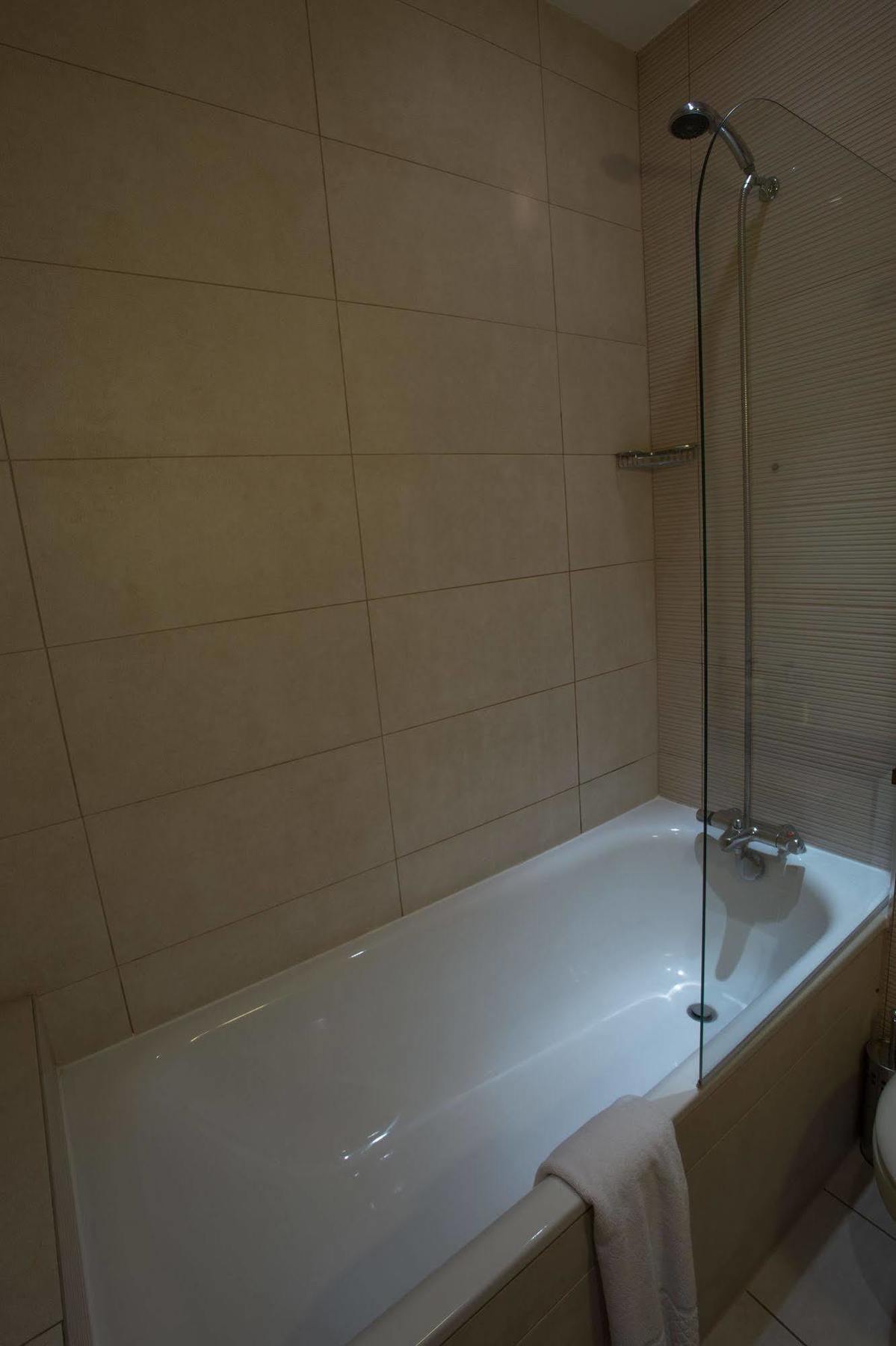 Waterside Boutique Hotel Истбурн Экстерьер фото