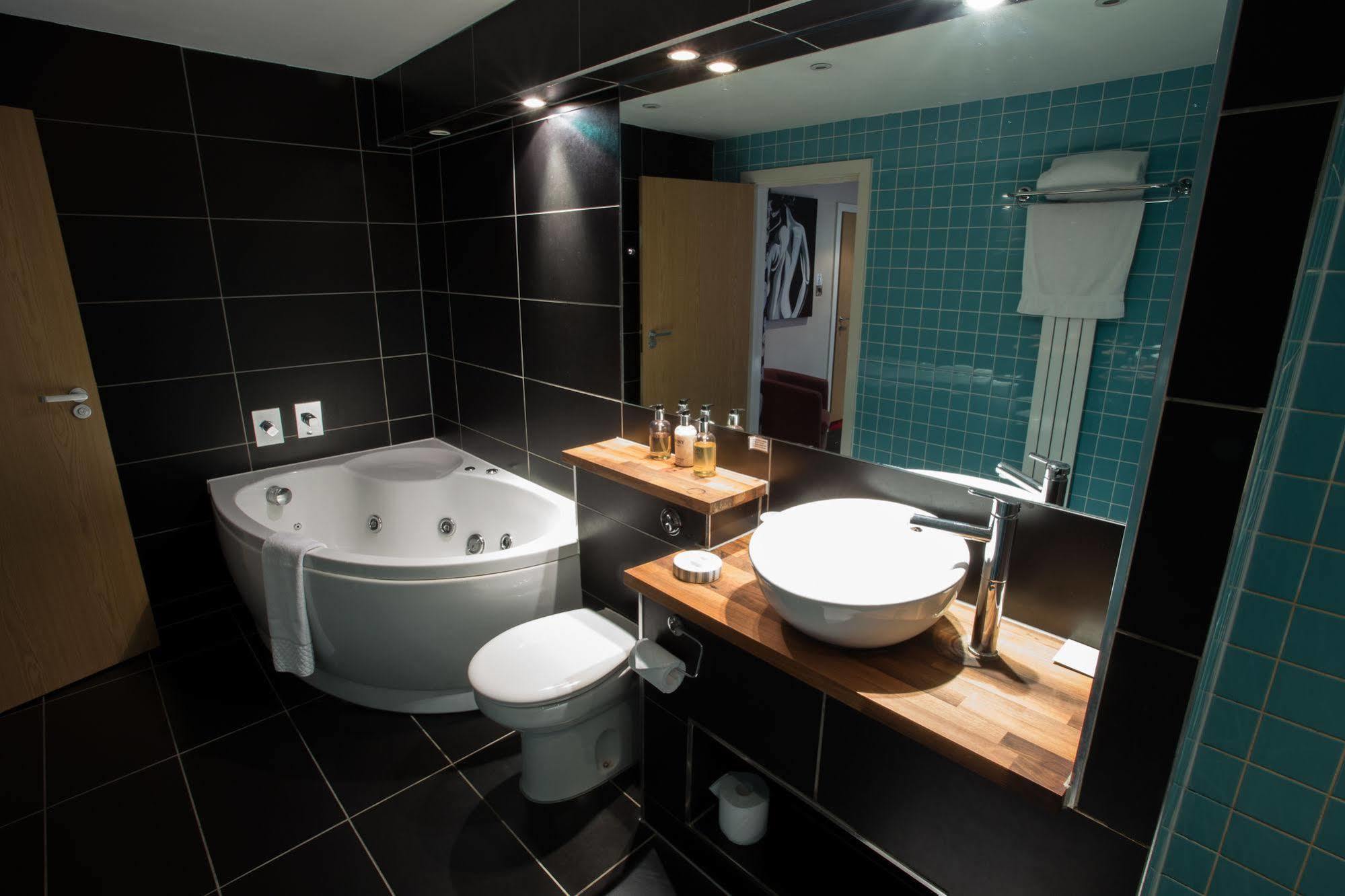 Waterside Boutique Hotel Истбурн Экстерьер фото